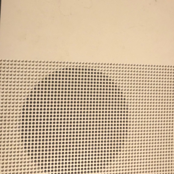 Xbox series one s - Picture 3 of 3